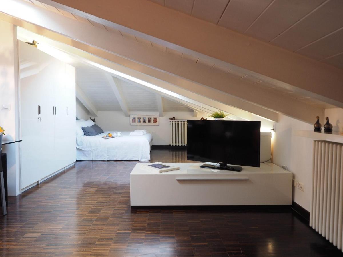 Studio San Felice By Wonderful Italy Bologna Bagian luar foto